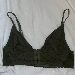 Urban Outfitters Out From Under Eyelet Longline Triangle Bralette size Large
